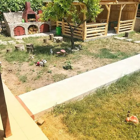 Konukevi Barbarosa Vama Veche